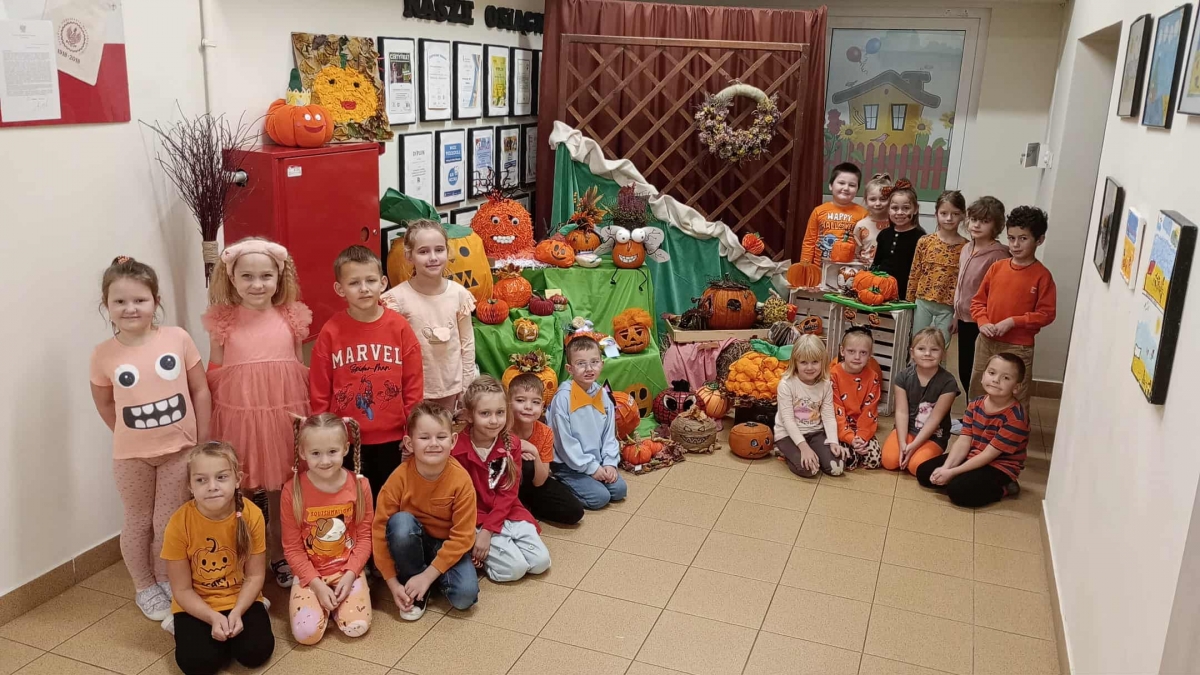 DZIEŃ DYNI ORAZ ROZSTRZYGNIĘCIE KONKURSU " KRÓLOWA DYNIA"