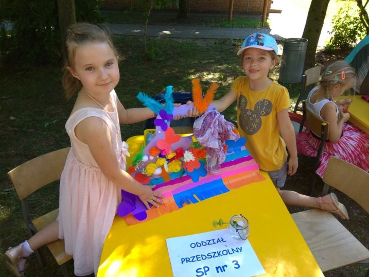 Przedszkolaki biorą udział w konkursie "Artystyczna Wiosna w Plenerze"