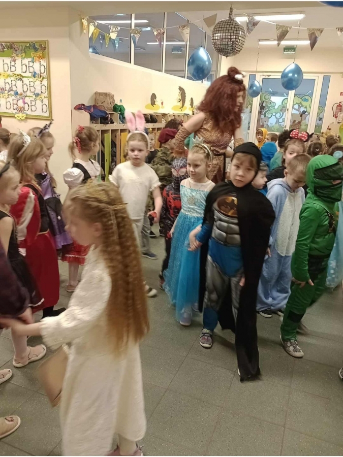Bal karnawałowy