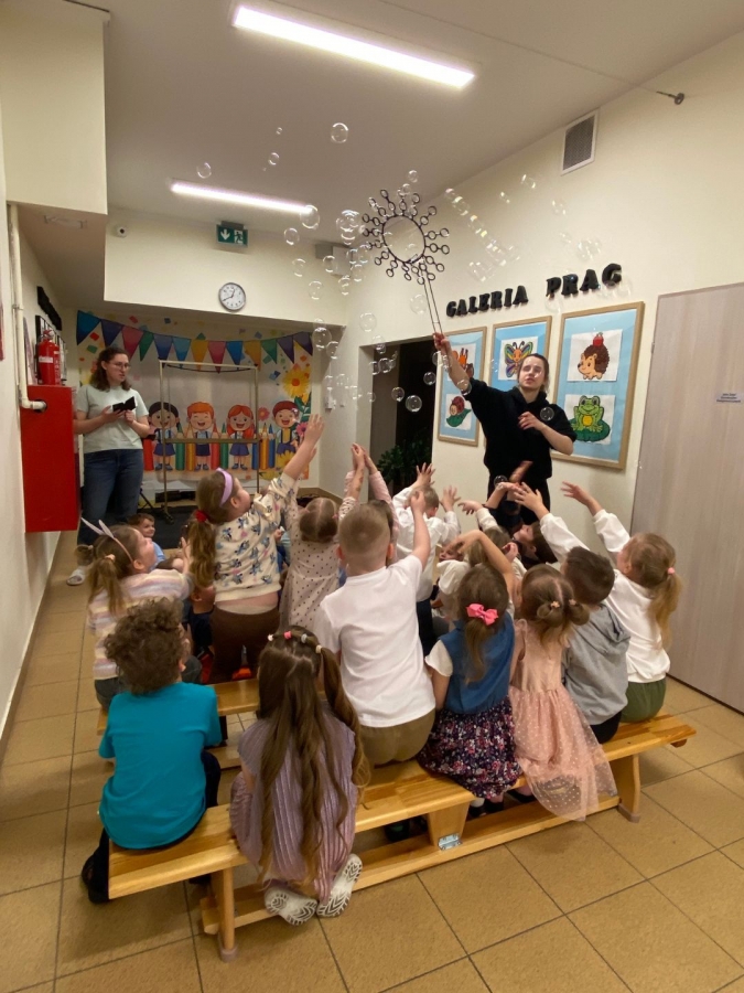 Pokaz baniek mydlanych